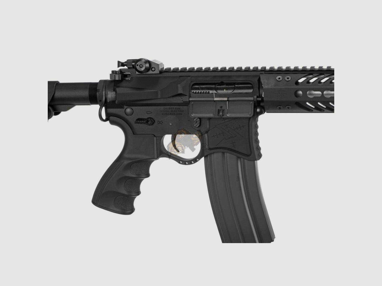 G&G Seekins Precision AR15 SBR8 Schwarz Airsoft S-AEG frei ab 18