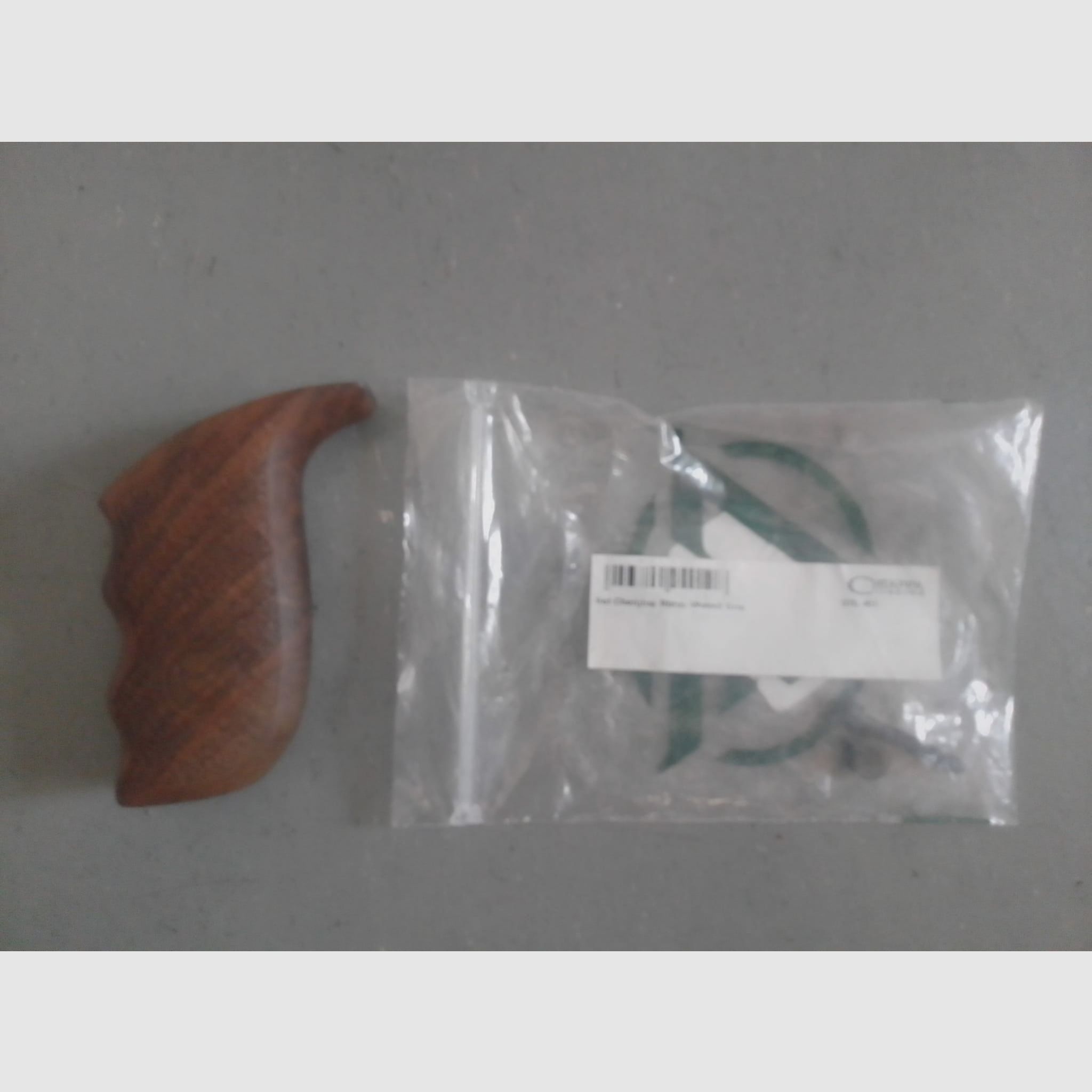 Chiappa Rhino wooden grip / walnut grip