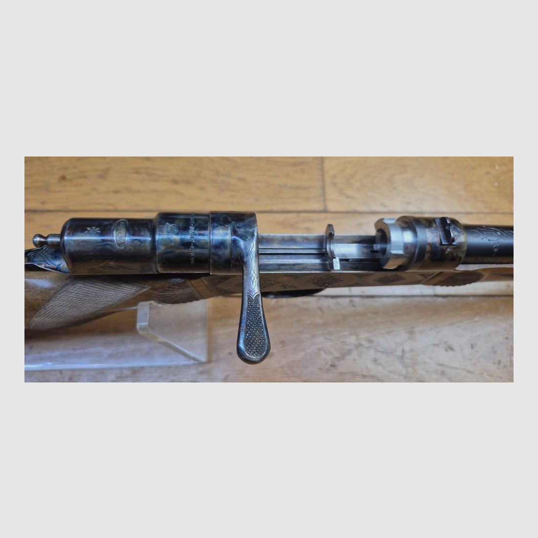 Wunderschöne Büchse des Buffalo-Systems von 1894 – Version „Luxe“ – Manufacture de Saint-Etienne – Kal. 12mm/410 – Eine der Ersten – Traumhafte Jaspage – 100% Brünierung – Kategorie D – Selten in diesem musealen Zustand – TBE+++, Bild 28 von 44