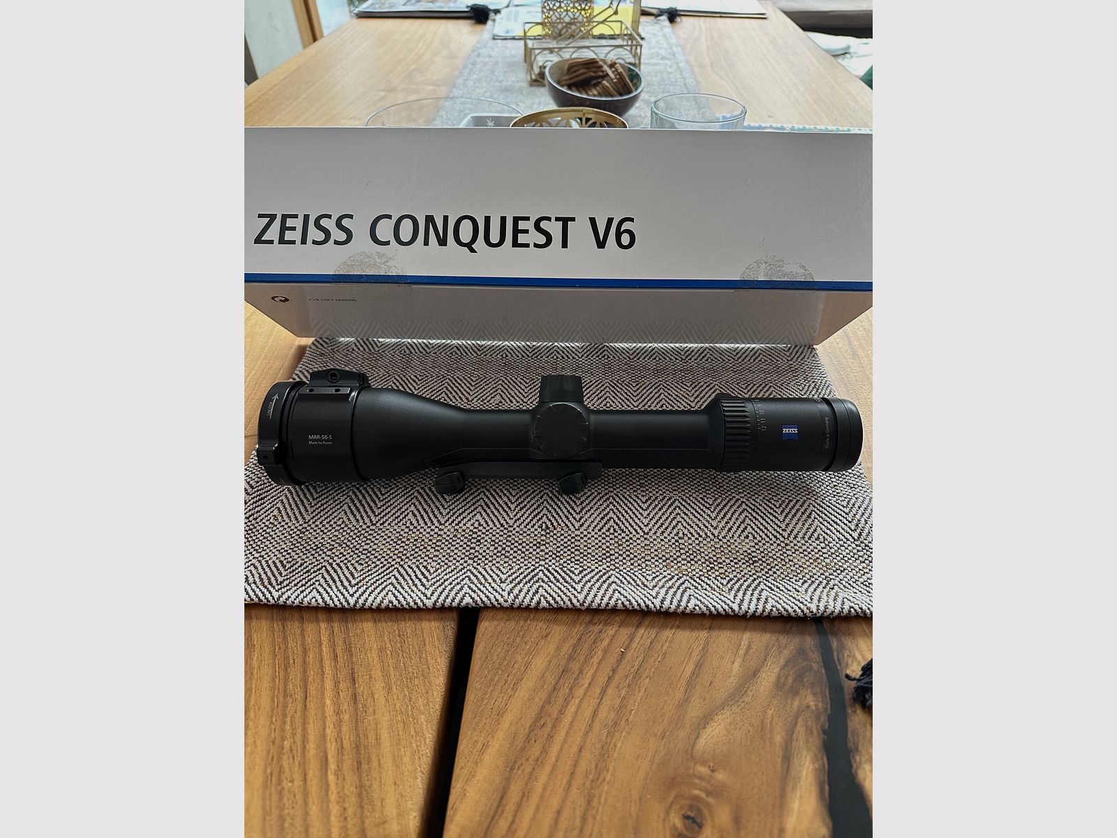 Zeiss Conquest V6 2-12x50 M con guida - come nuovo e ben curato