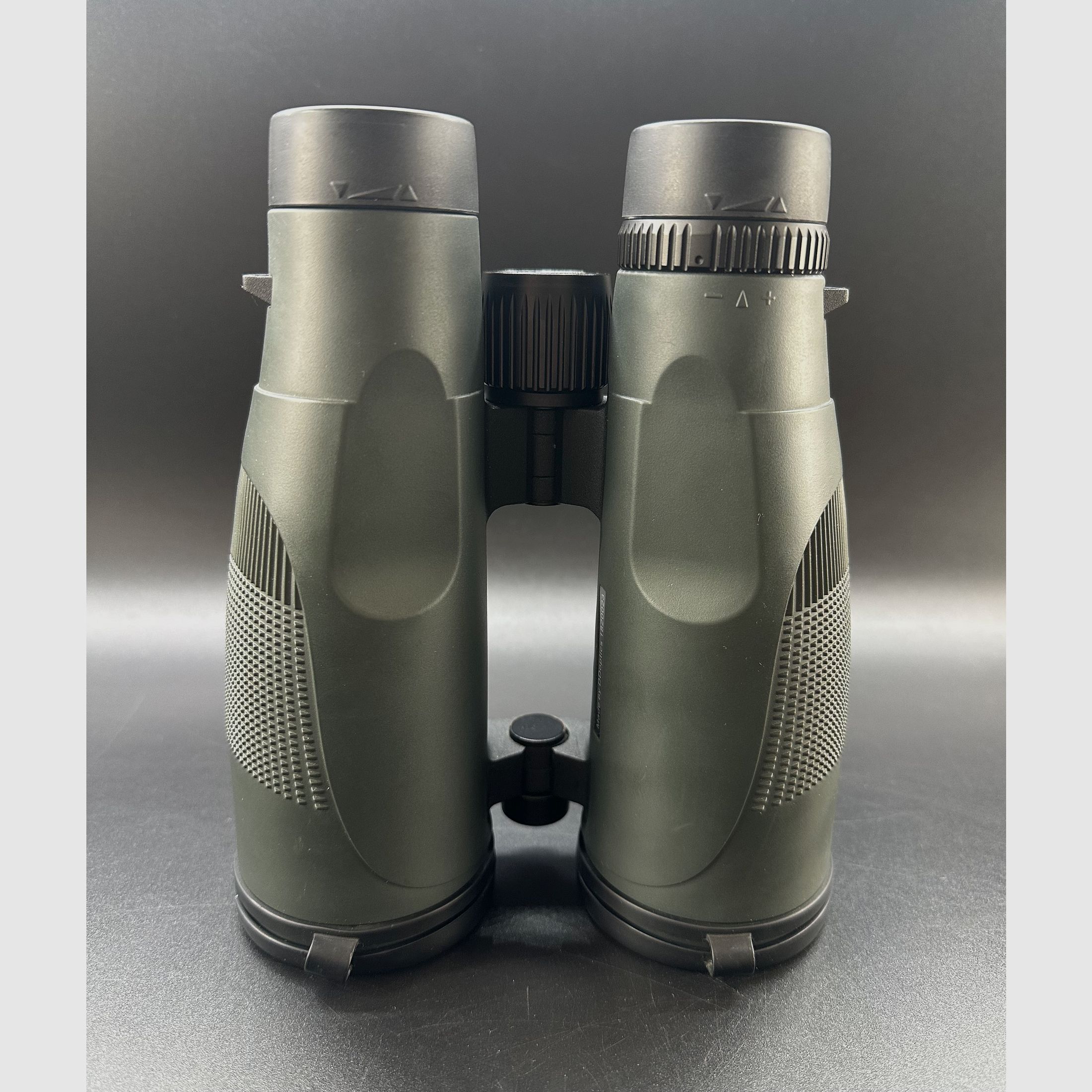 BWare DDoptics 441931056 Fernglas Pirschler 10x56 Gen3 grün mit Tasche und Riemen C0049