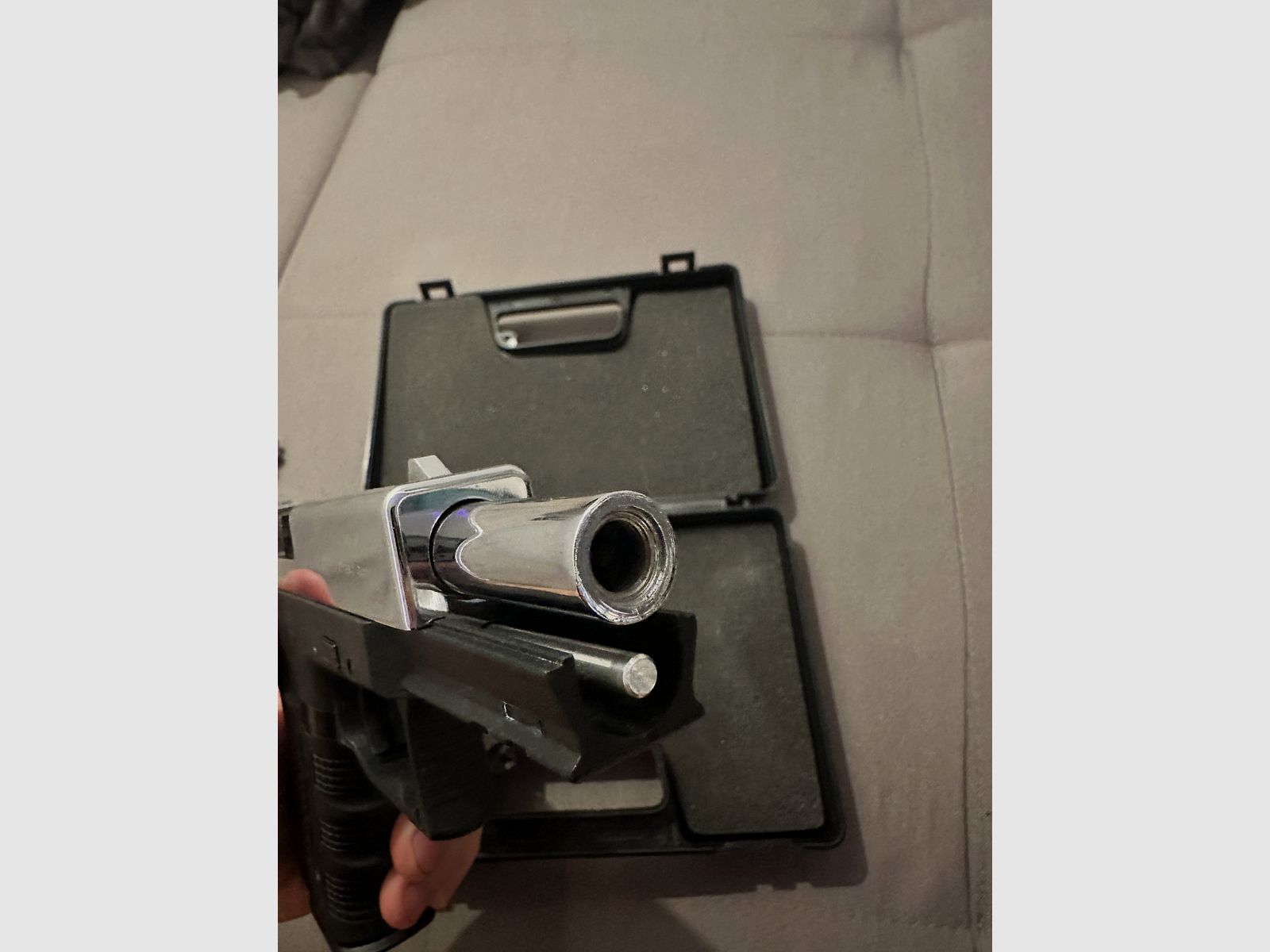 Zoraki 917 Shiny Chrome – 9 mm P.A.K. – estado casi como nuevo