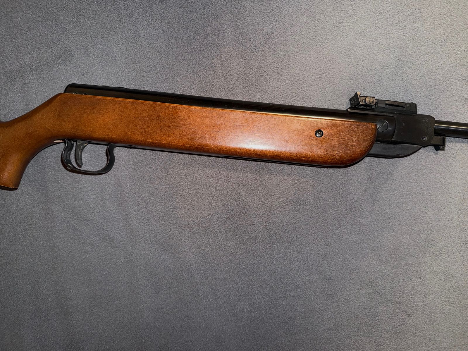 Anschütz air rifle model 335 cal 4.5/177