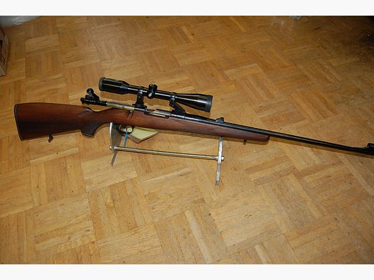 Rep. Büchse Original Mauser Werke Oberndorf Kal .243Win + ZF Mauser 6x42 Abs. 4 auf Schwenkmontage