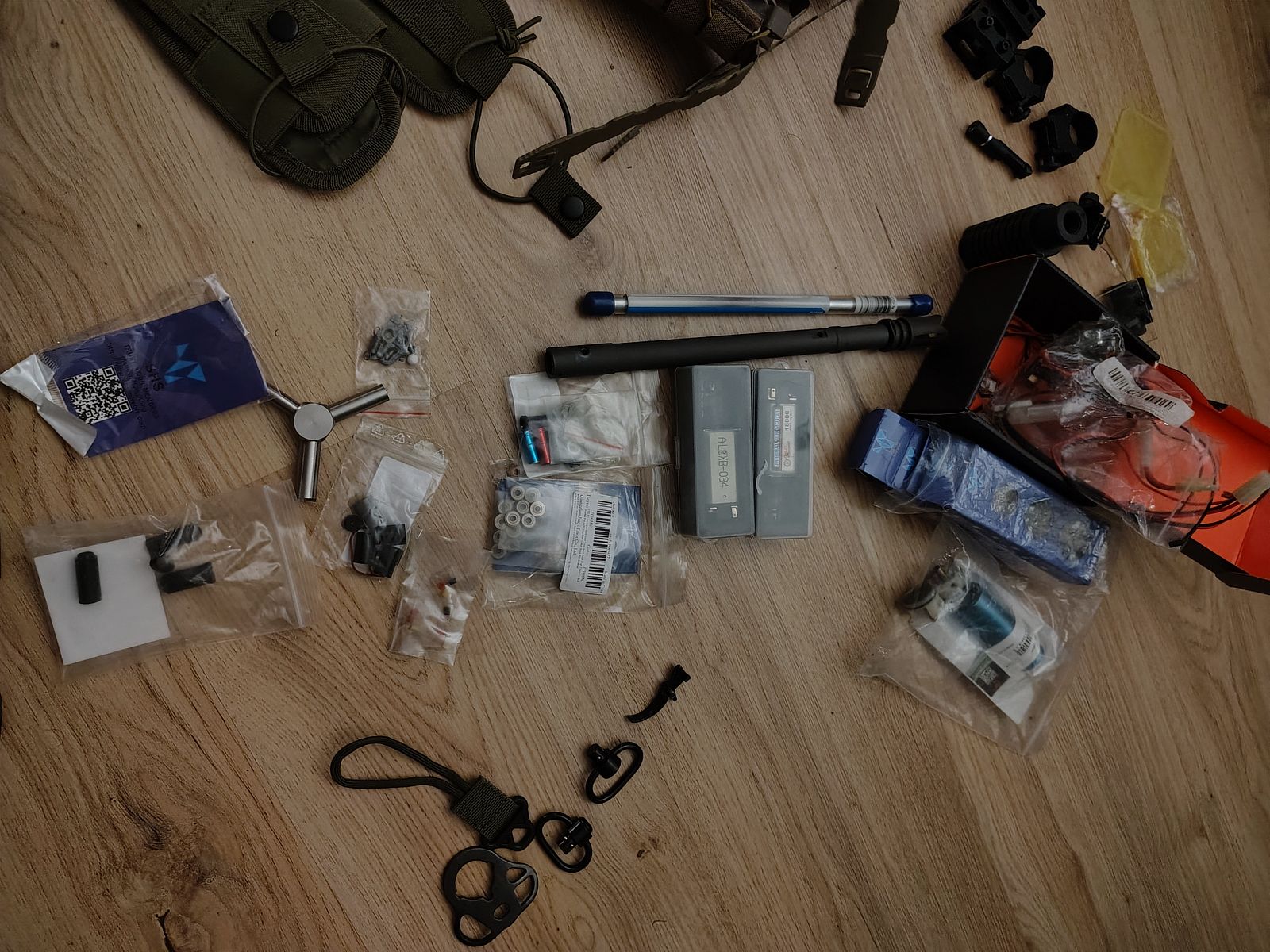 Gros lot d’équipement, technique et accessoires Airsoft