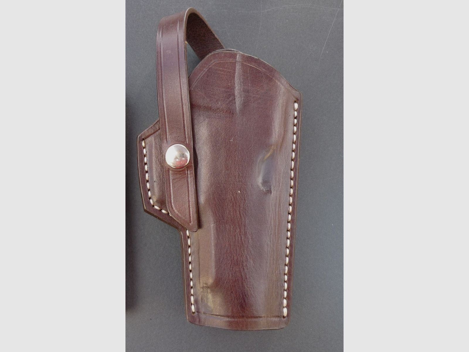 HKDesign Holster Art. Nr. 005  ,Schnellziehholster mit eingenähter Teflonkornschiene  vermutlich für SIG 220 -  Rechtshänder -