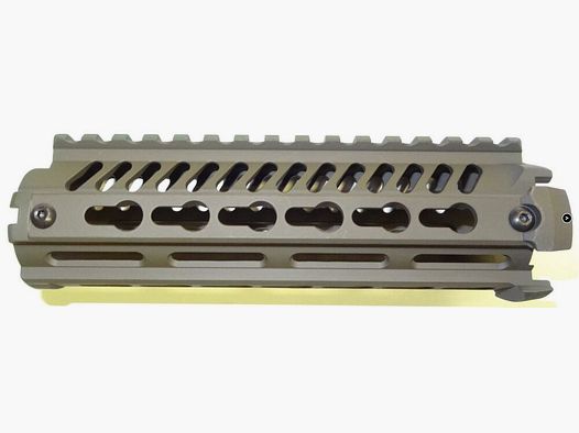 Ultra Lite AR-15 foregrip, light olive