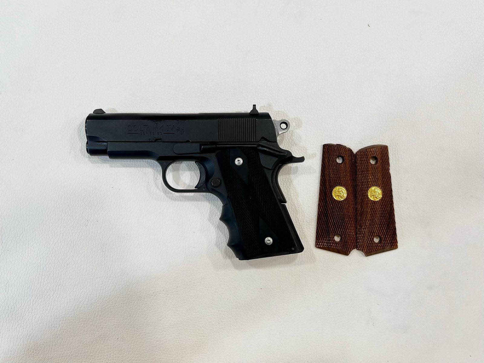COLT 1911 OFFICER’S – 45 HP, immagine 2 di 6