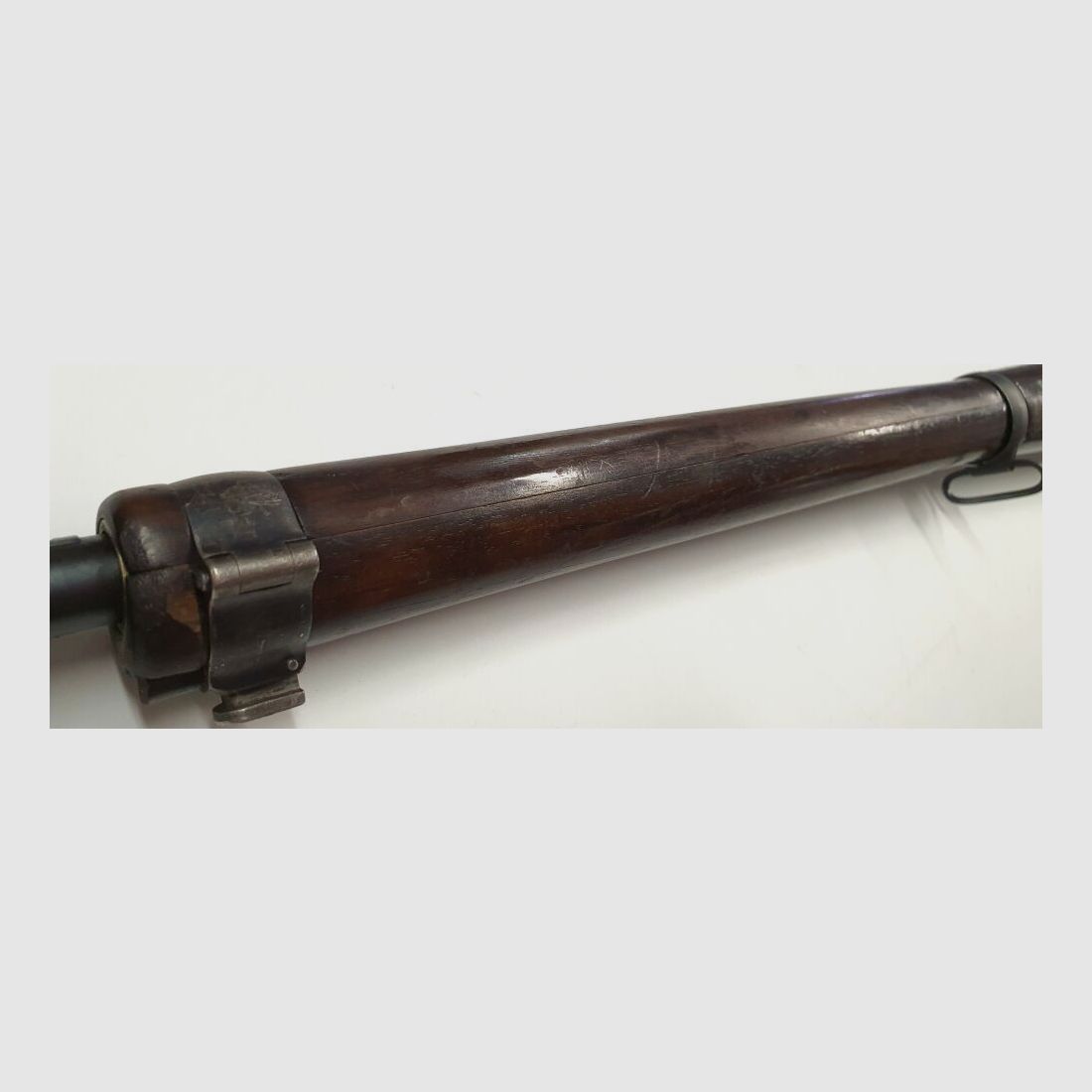 Fabryka broni w Bernie Szwajcarska karabinek G1911 z diopterem i muszką