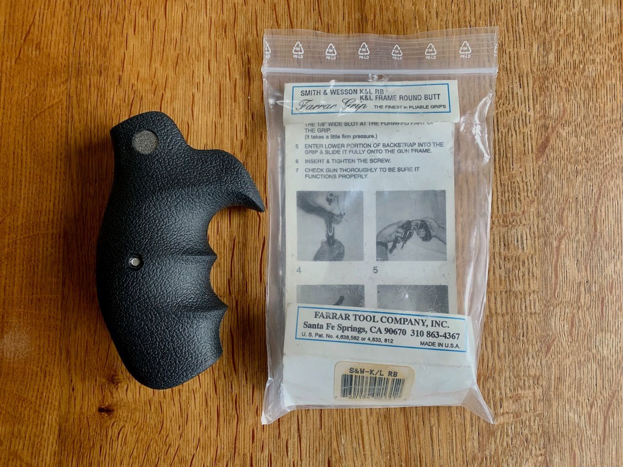 Smith & Wesson Revolver Mod. 65-5 – .357 Magnum – 3" barrel – in excellent condition + extensive accessories