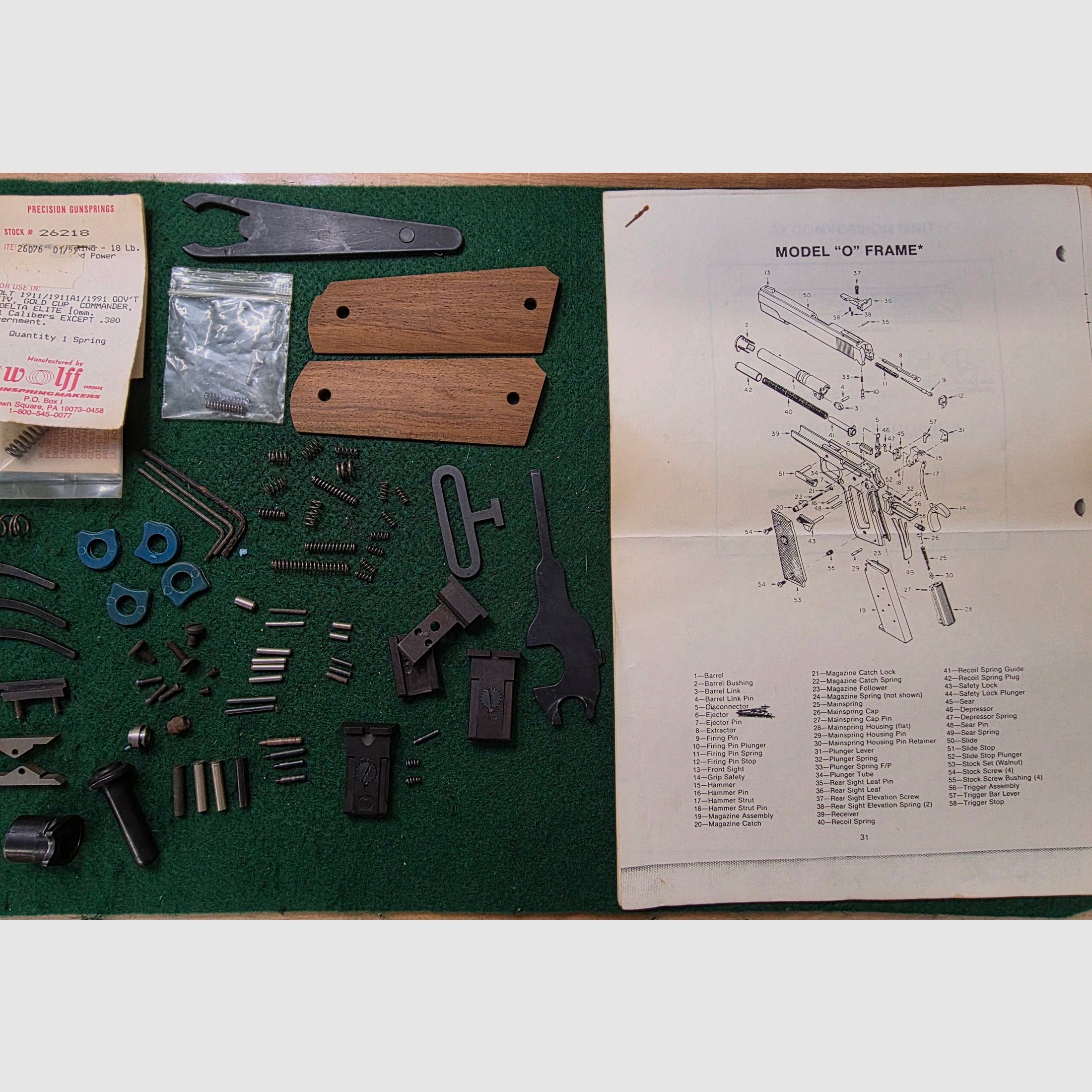 Very large lot of spare parts Colt Government 1911 various versions