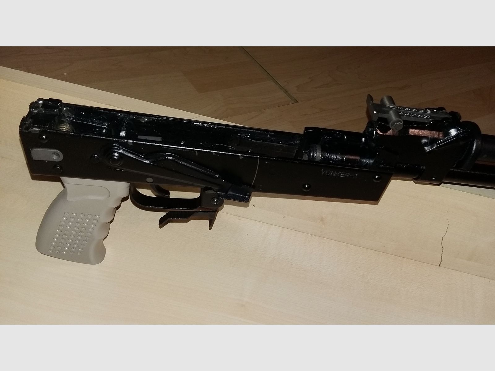 Izhmash Yunker 3 Co2 Luftgewehr 4,5mm BB AK74, AK47, Kalaschnikow, Saiga, Russisch, Preis verhandelbar!