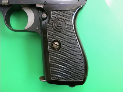 Pistola BÖHMISCHE WAFFENFABRIK (CZ) Mod.27, Cal. 7,65mm Browning, WaA76, WW2 Wehrmacht     #85