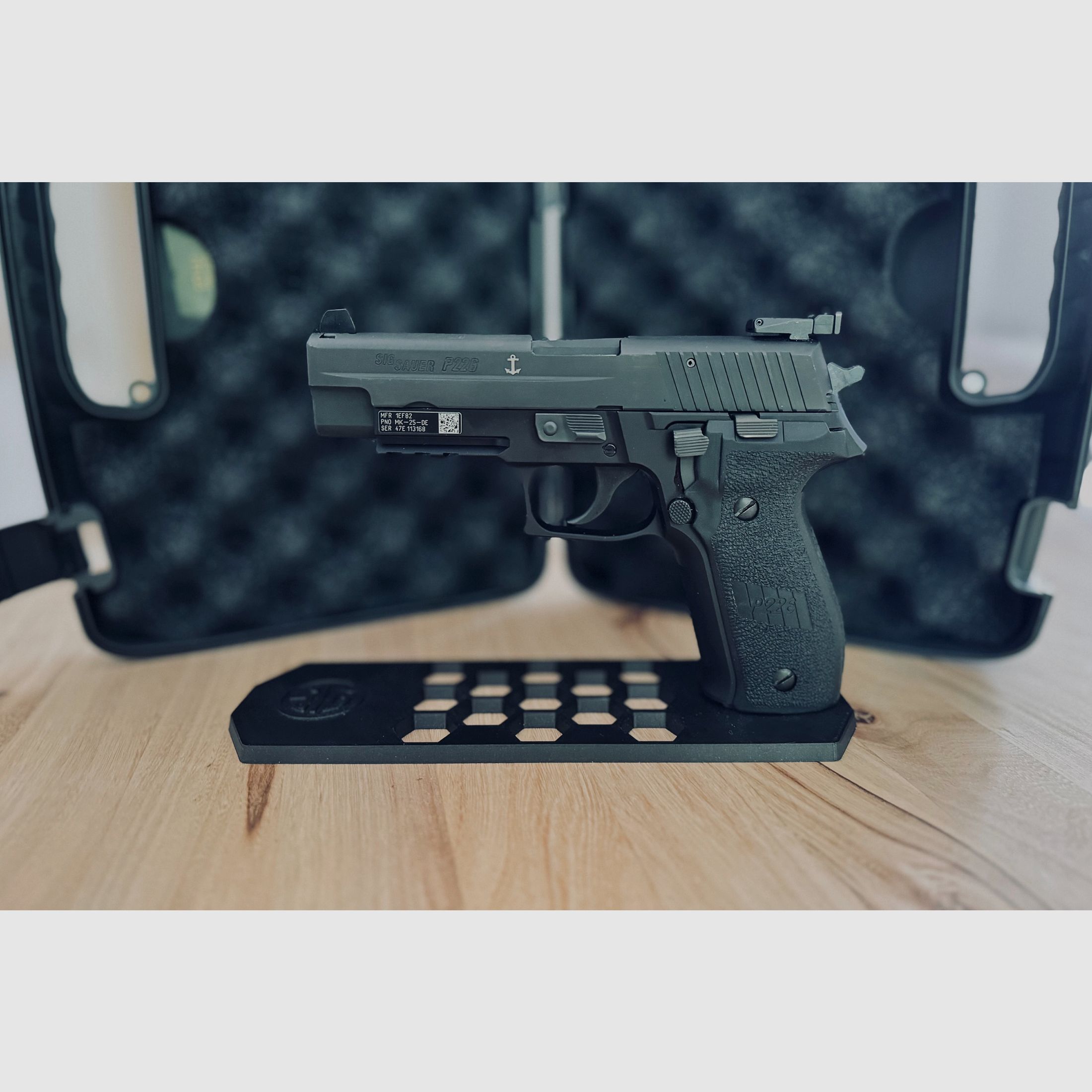Sig Sauer P226 MK-25