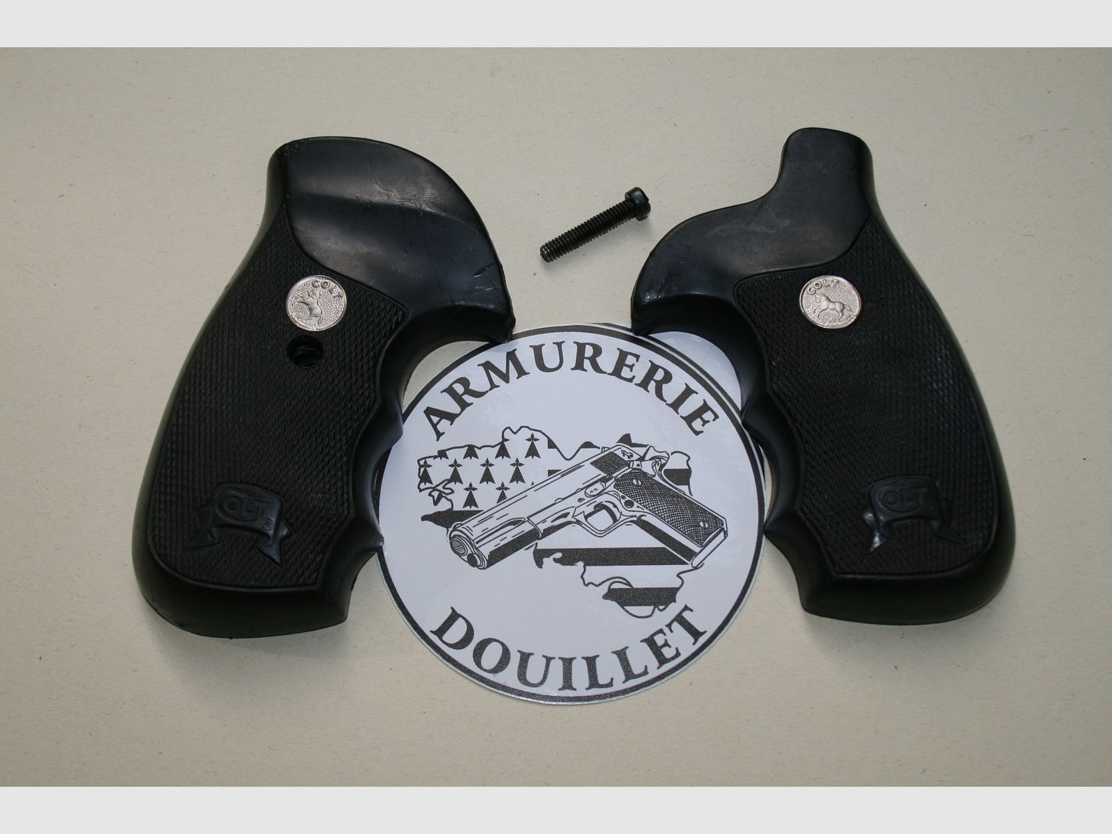 Griffschalen Colt Trooper MK.V (gebraucht)