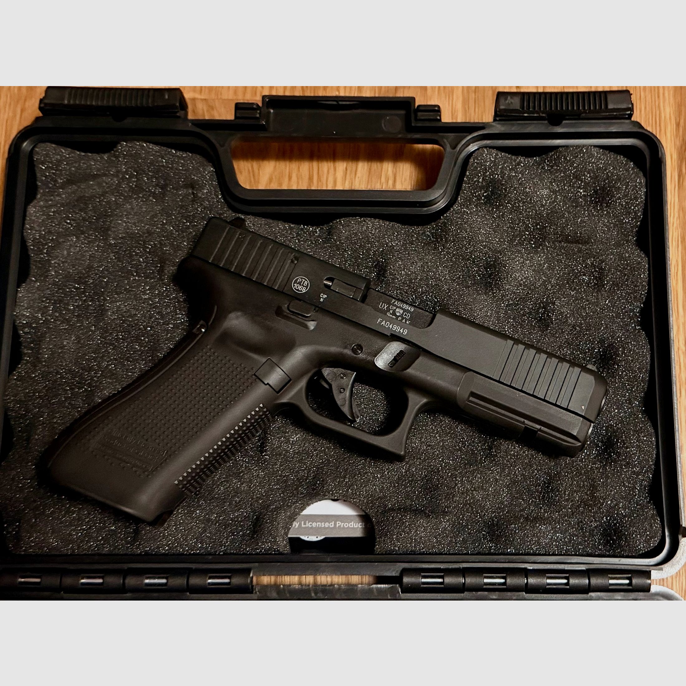Umarex Glock Gen 5 blank firing pistol – PTB approved – excellent condition – legal from 18