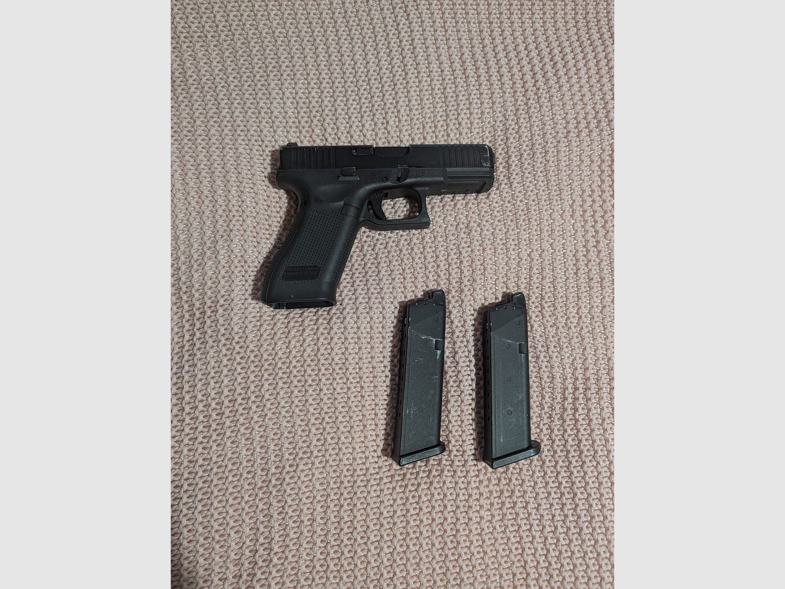 Glock45 Gen5 met magazijnen, afbeelding 1 van 6
