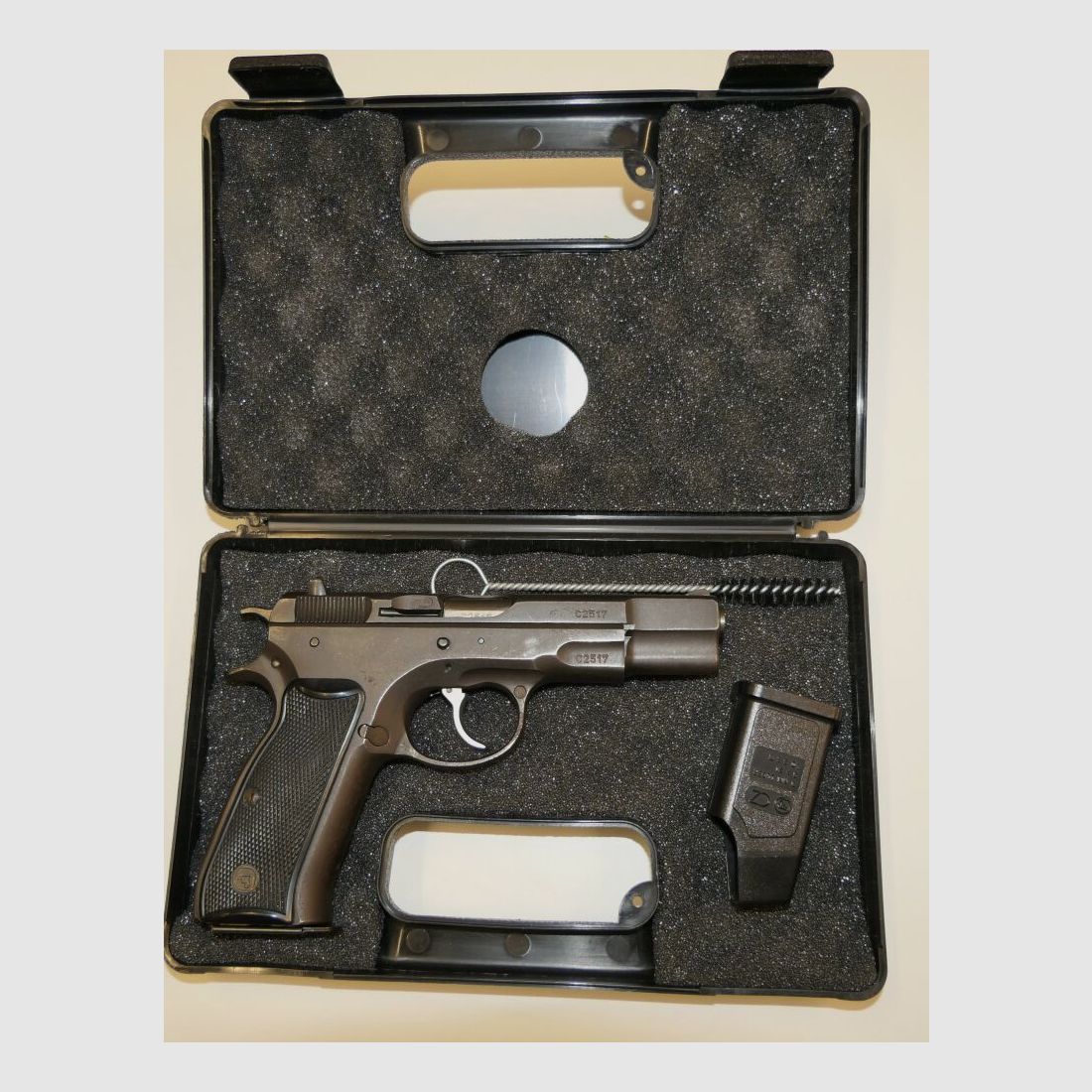 CZ Halfautomatische Pistool, CZ75, 9x19mm; 9mm Para; 9mm Luger