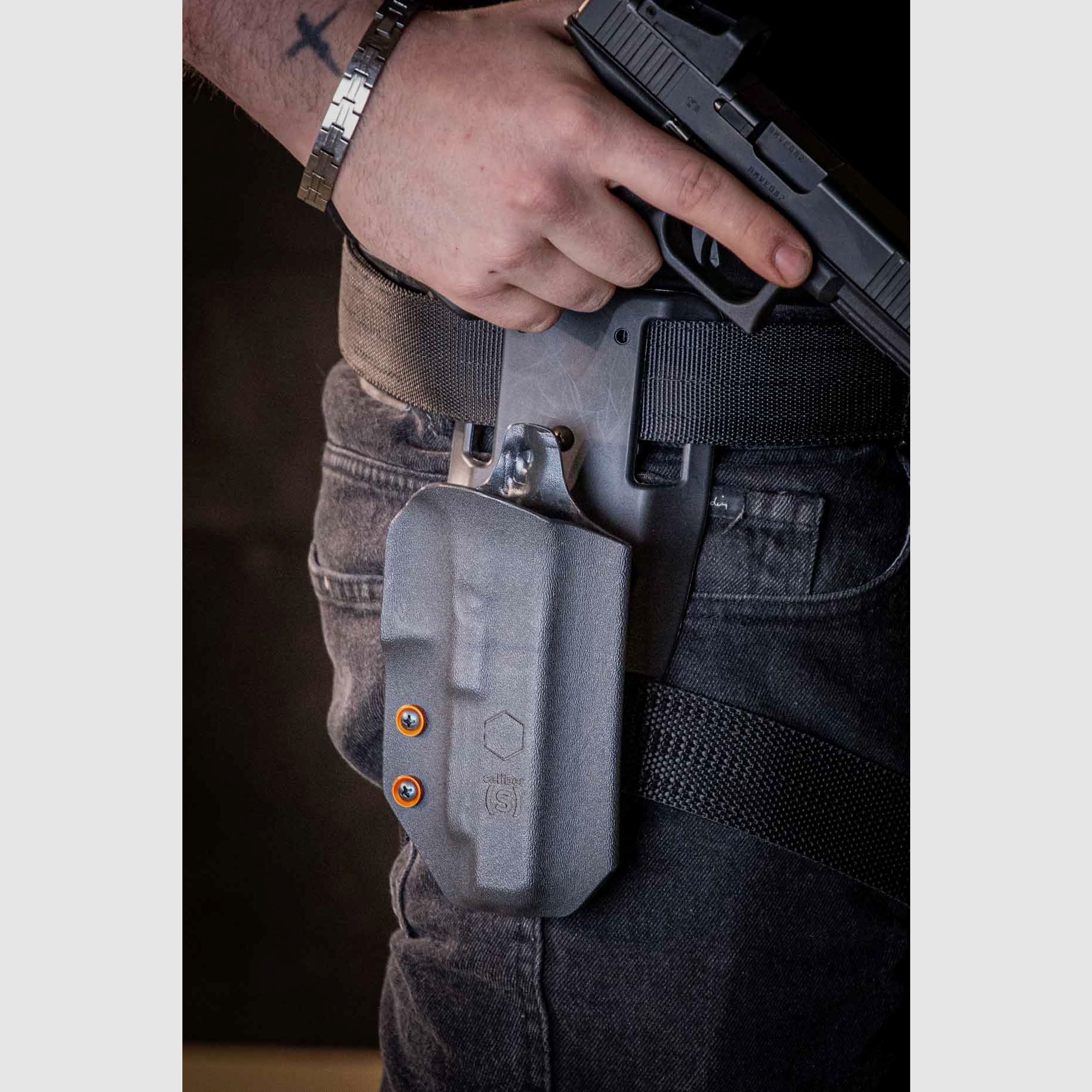 Caliber S Holster für PDP mit Olight Baldr Links, Bild 2 von 2