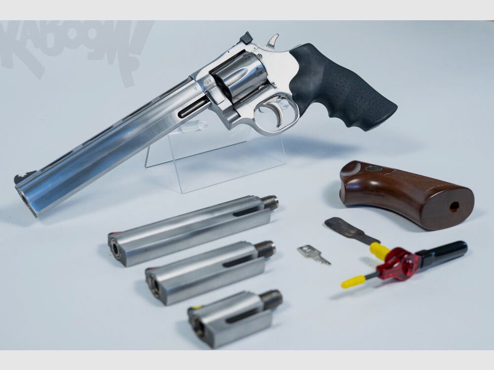 Dan Wesson 715 (Versión de acero inoxidable)