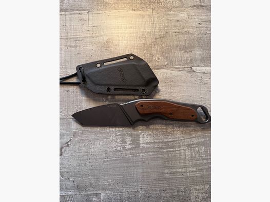 Walther Integral Adventure Knife (IAK)