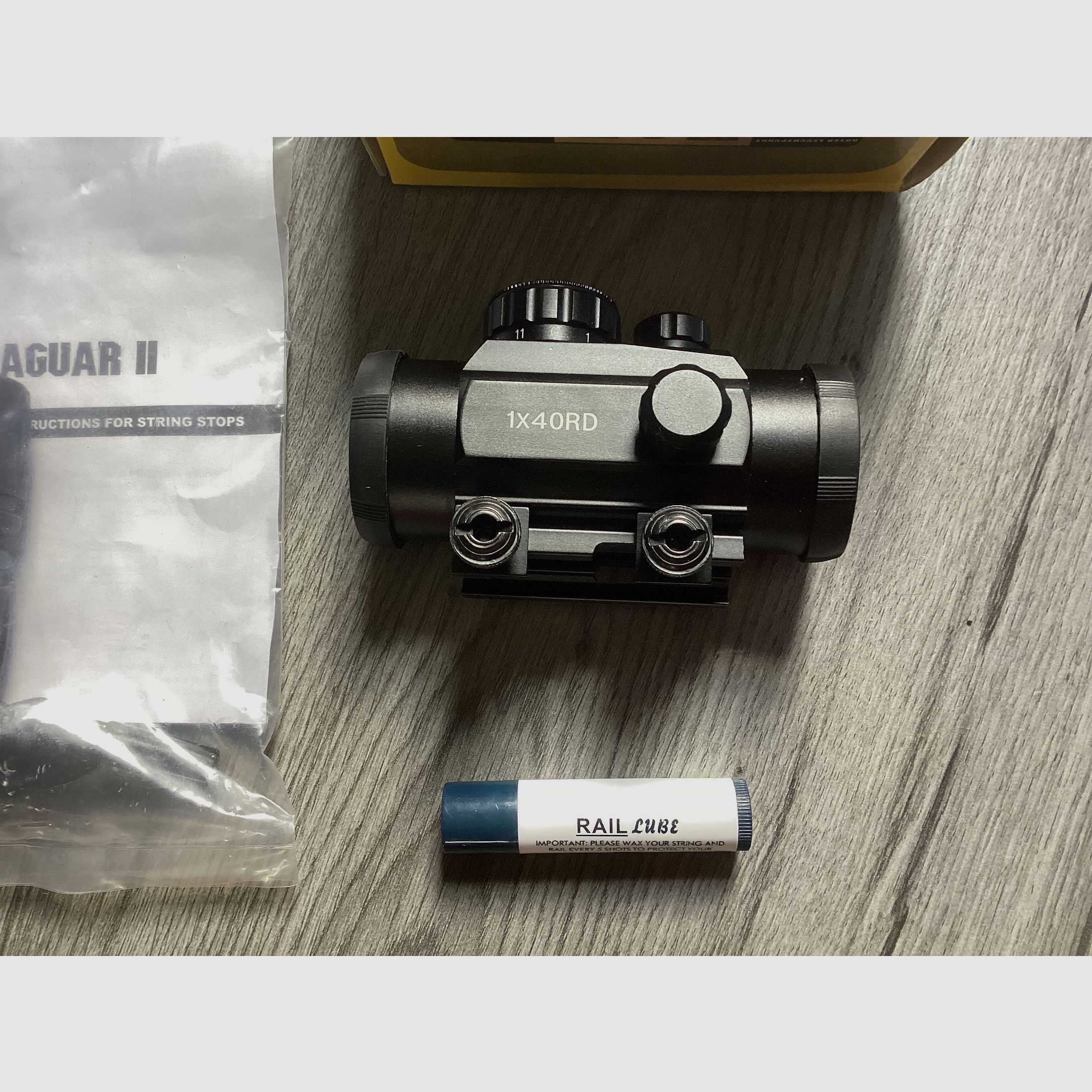 EK Archery Jag II Pro 175 lbs 260 FPS + rotes Punkt