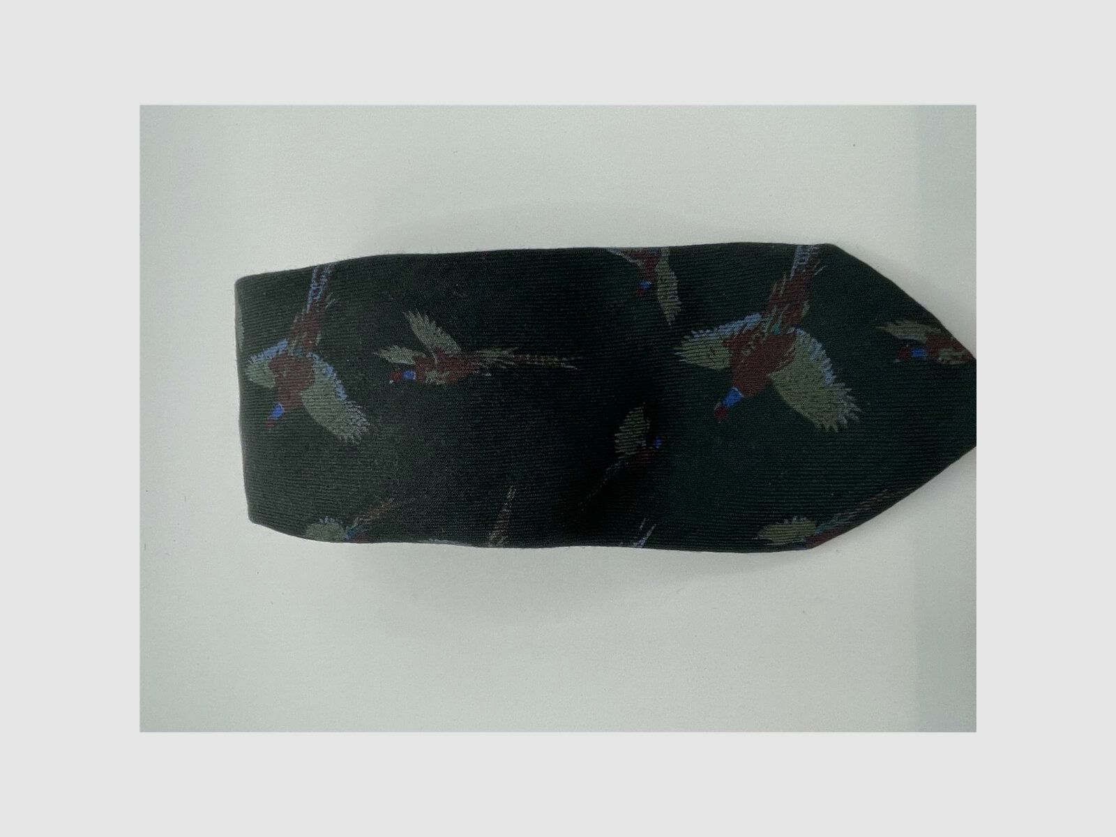 Corbata Robert Keyte 100% seda verde motivo faisán