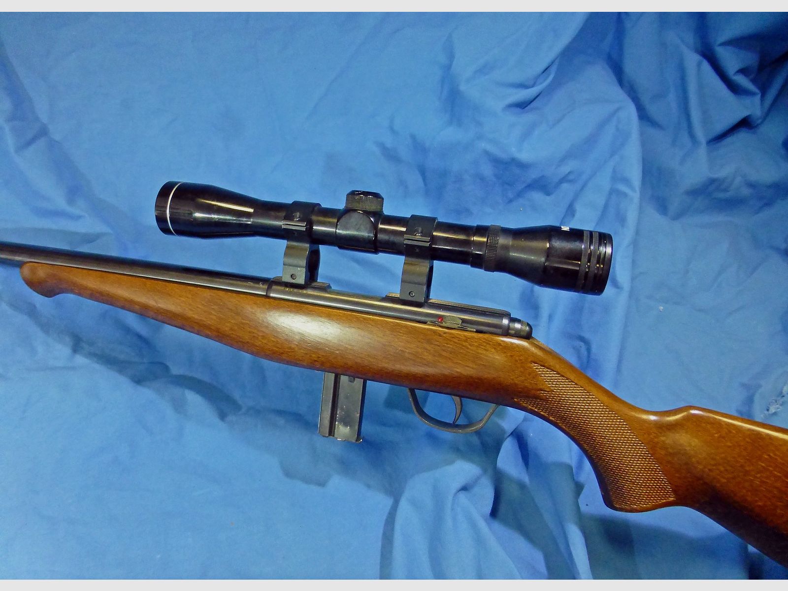 Linkshänderbüchse 22LR mit Schalldämpfer, Bild 3 von 3