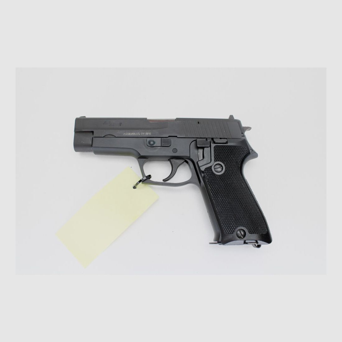 Pistolet Sig Sauer P220 Cal. 9mm Luger 9mmLuger, image 1 sur 3