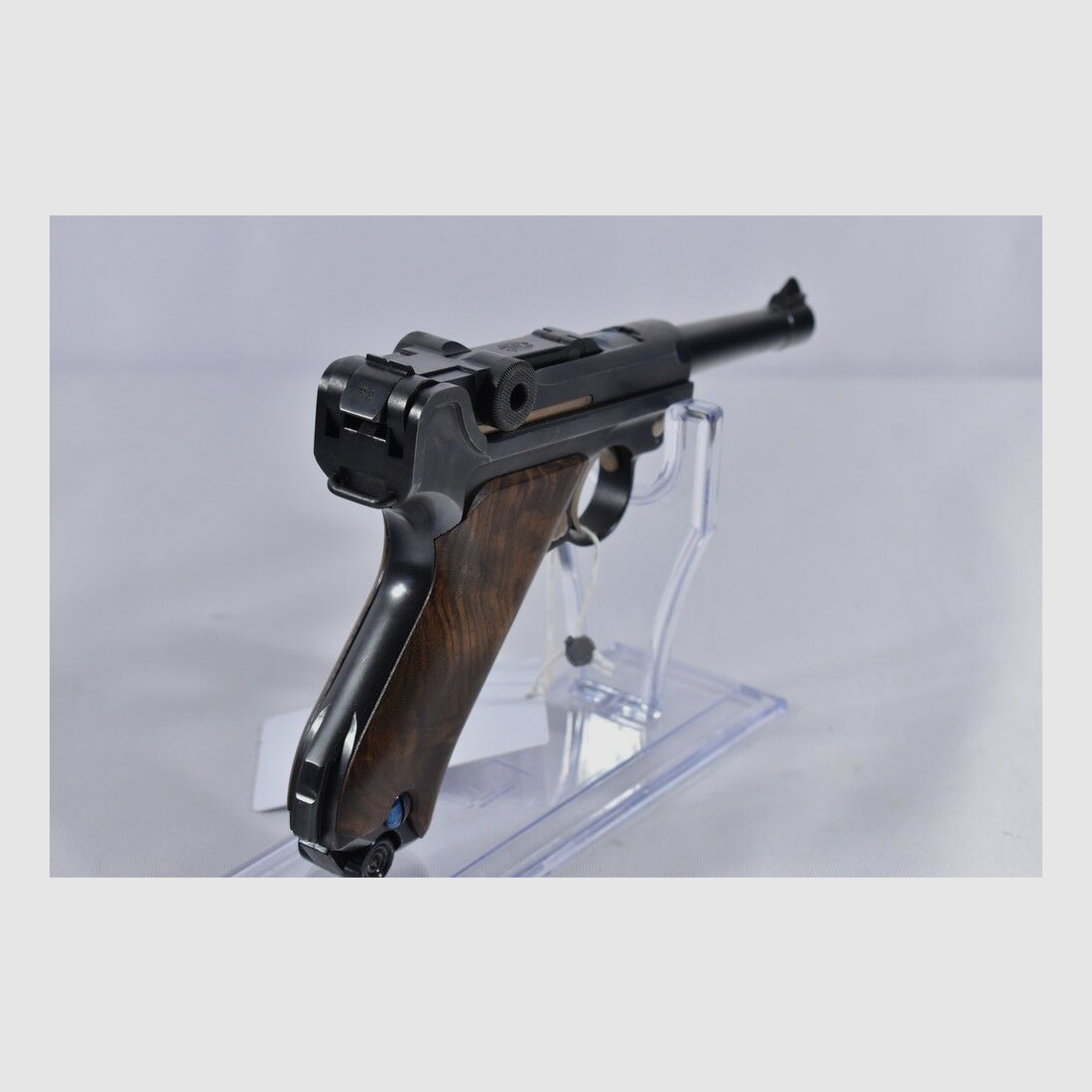 Deutsche Waffen- und Munitions 08