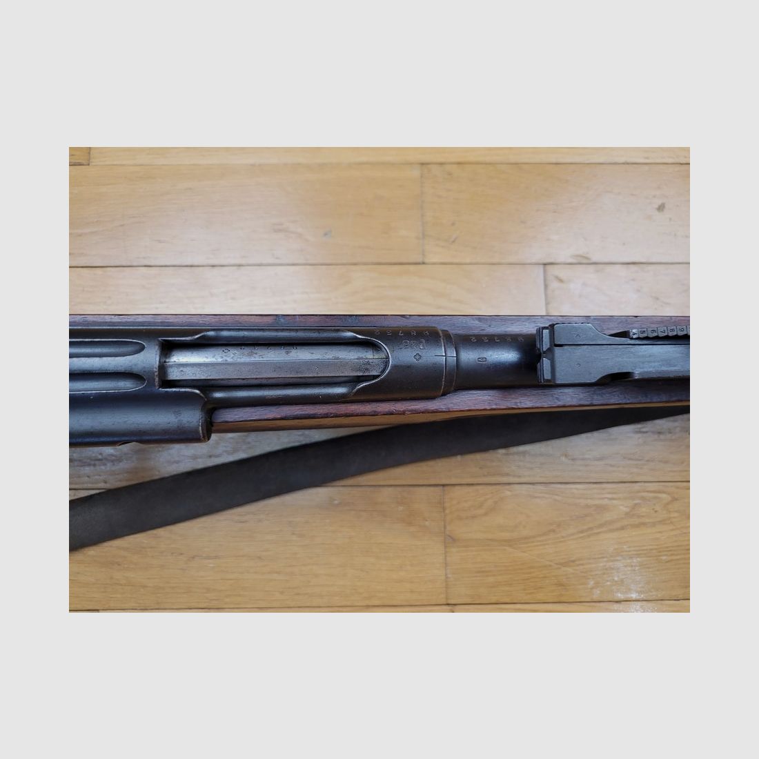 Exzellentes Fusil Rubin-Schmidt mod. 1889 – 7,5×55 – erstes Schweizer Geradezuggewehr – neuer Lauf – einheitliche Seriennummer – einwandfreie Mechanik – 12 Schuss – privatisiert 1925 – exzellenter Zustand, Bild 18 von 30
