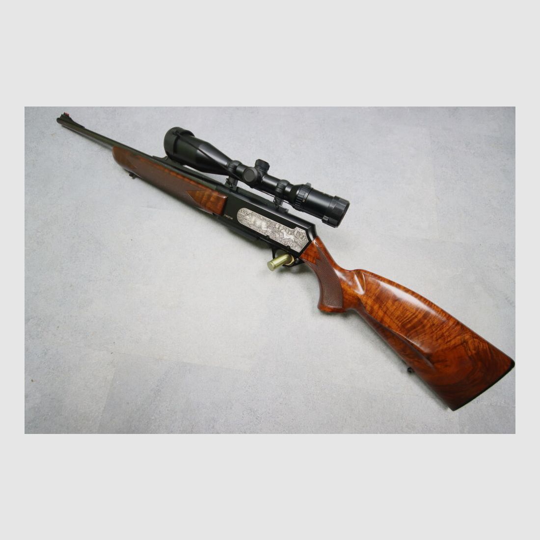 FN Browning BAR (Browning Automatic Rifle) BAR MK2 "Safari Lightweight" mit Gravur Capece