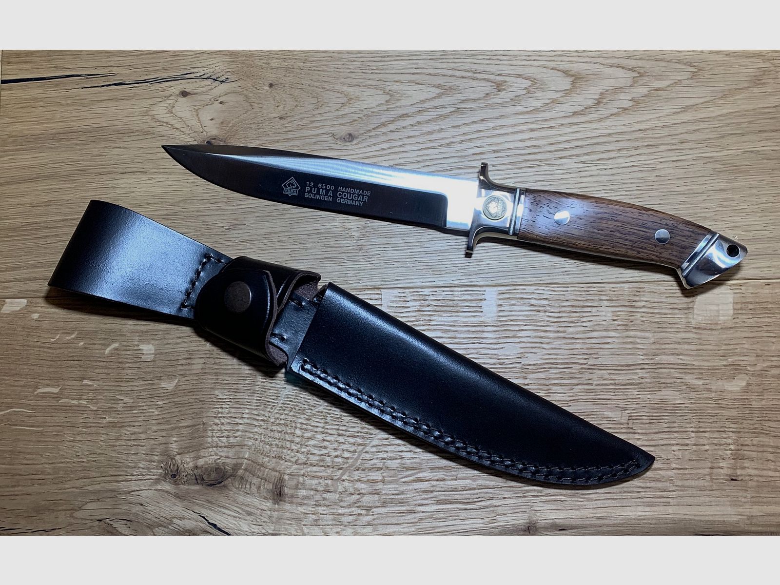 Cuchillo de caza PUMA COUGAR cuchillo de colección de madera