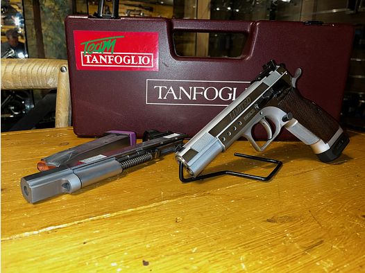Tanfoglio Limited usada incl. cañón intercambiable Gold Custom 9x19mm con Deltapoint