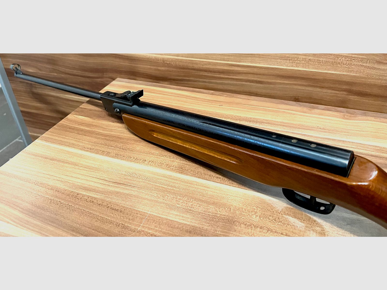 Karabinek pneumatyczny Weirauch HW 50