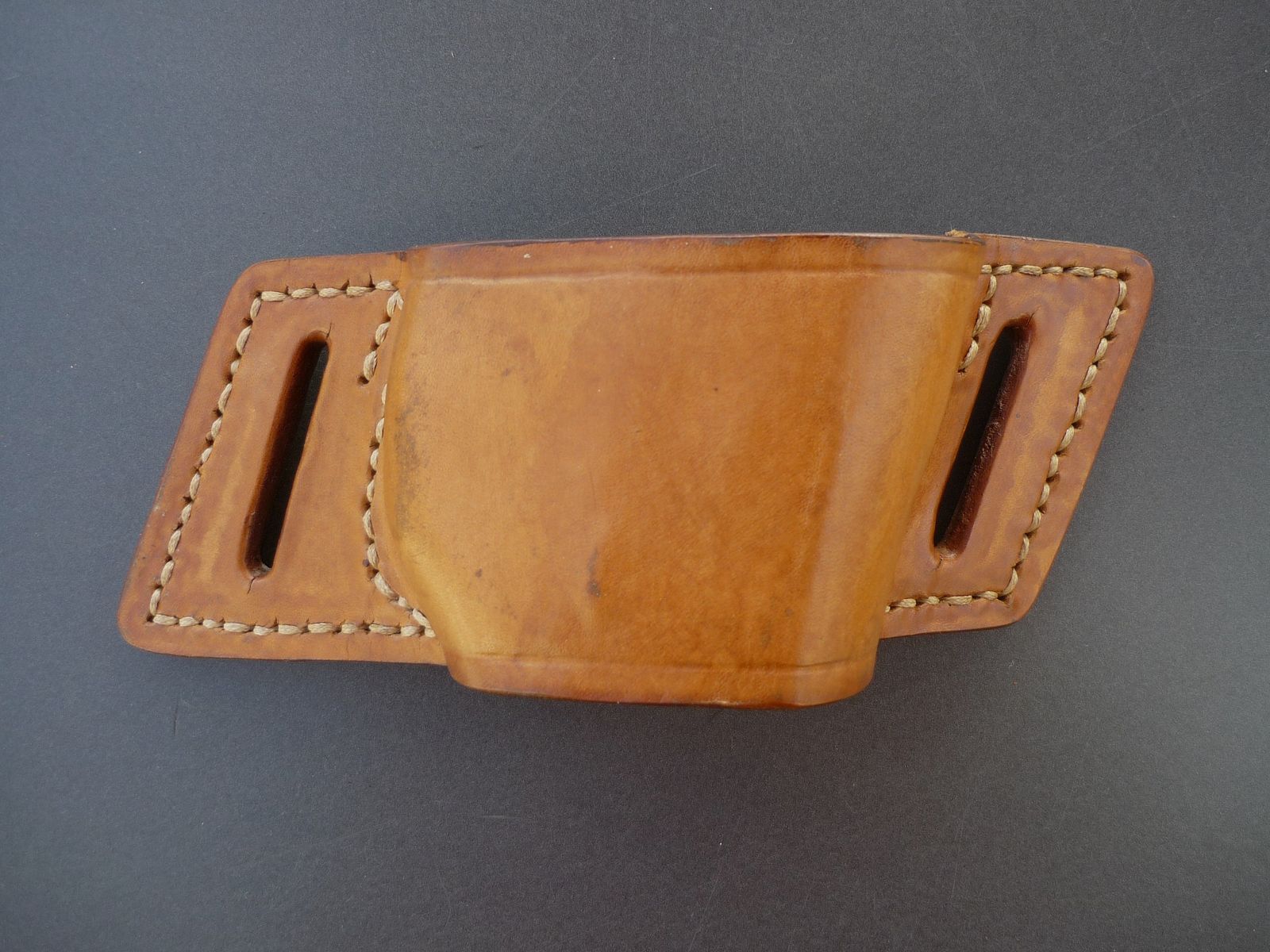 HKDesign Holster Art. Nr. 006 Yaqui Holster für P4   - Rechtshänder  2.Wahl