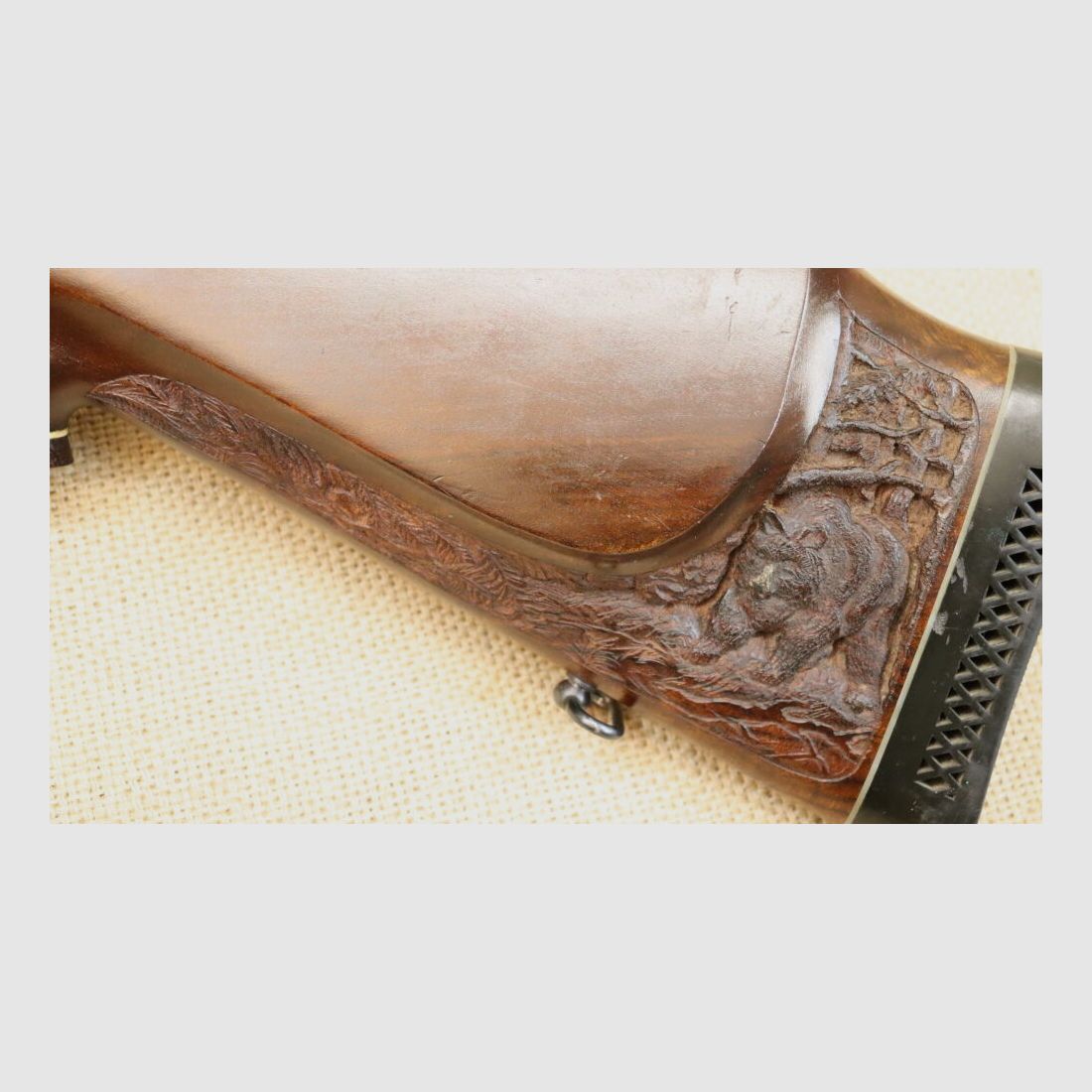 Kongsberg Lakelander Mod. 389 incl. Leupold richtkijker kaliber 9,3x62