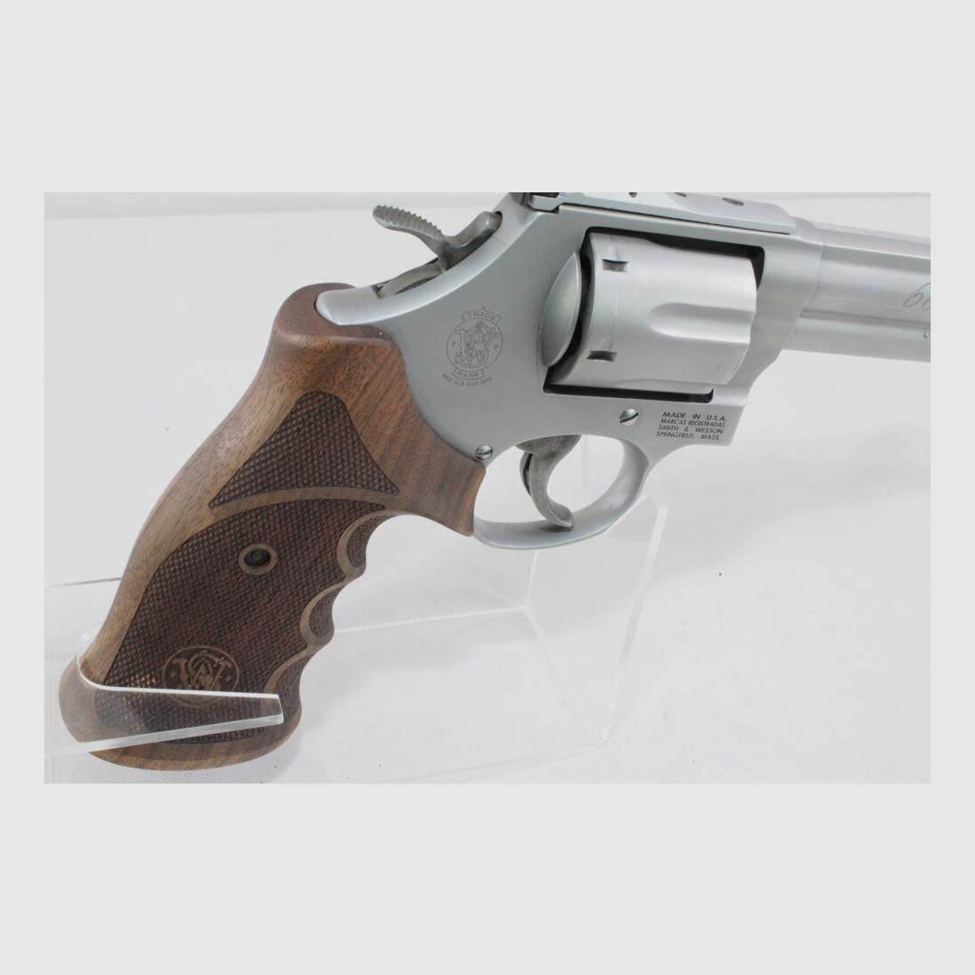 Smith & Wesson Revolver S&W Model 686-6 Targetl Champion - neuwertig