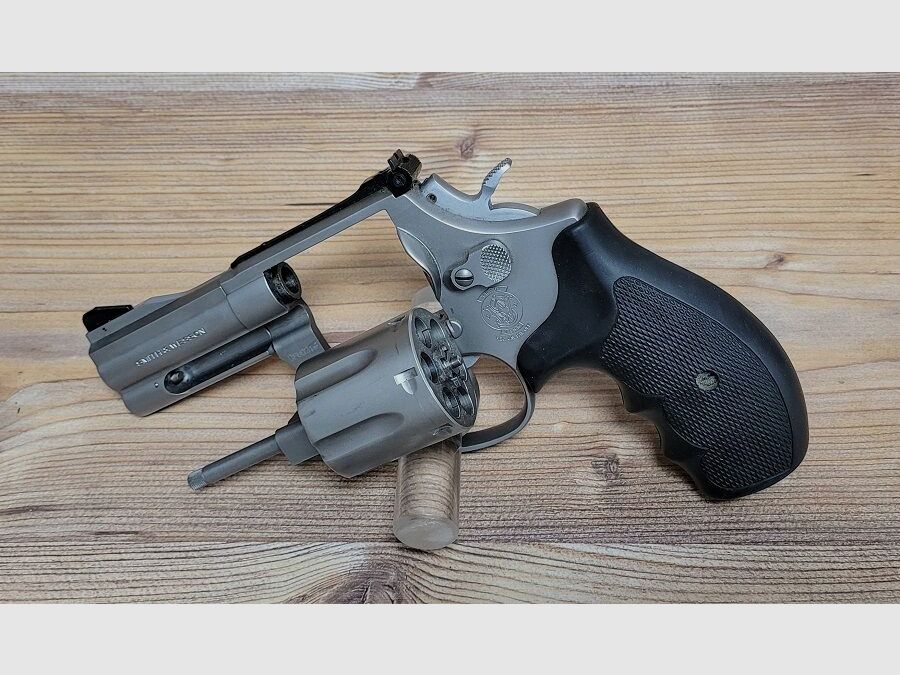 Smith & Wesson 686 Security Special 3" - S&W 686-3 Security Special