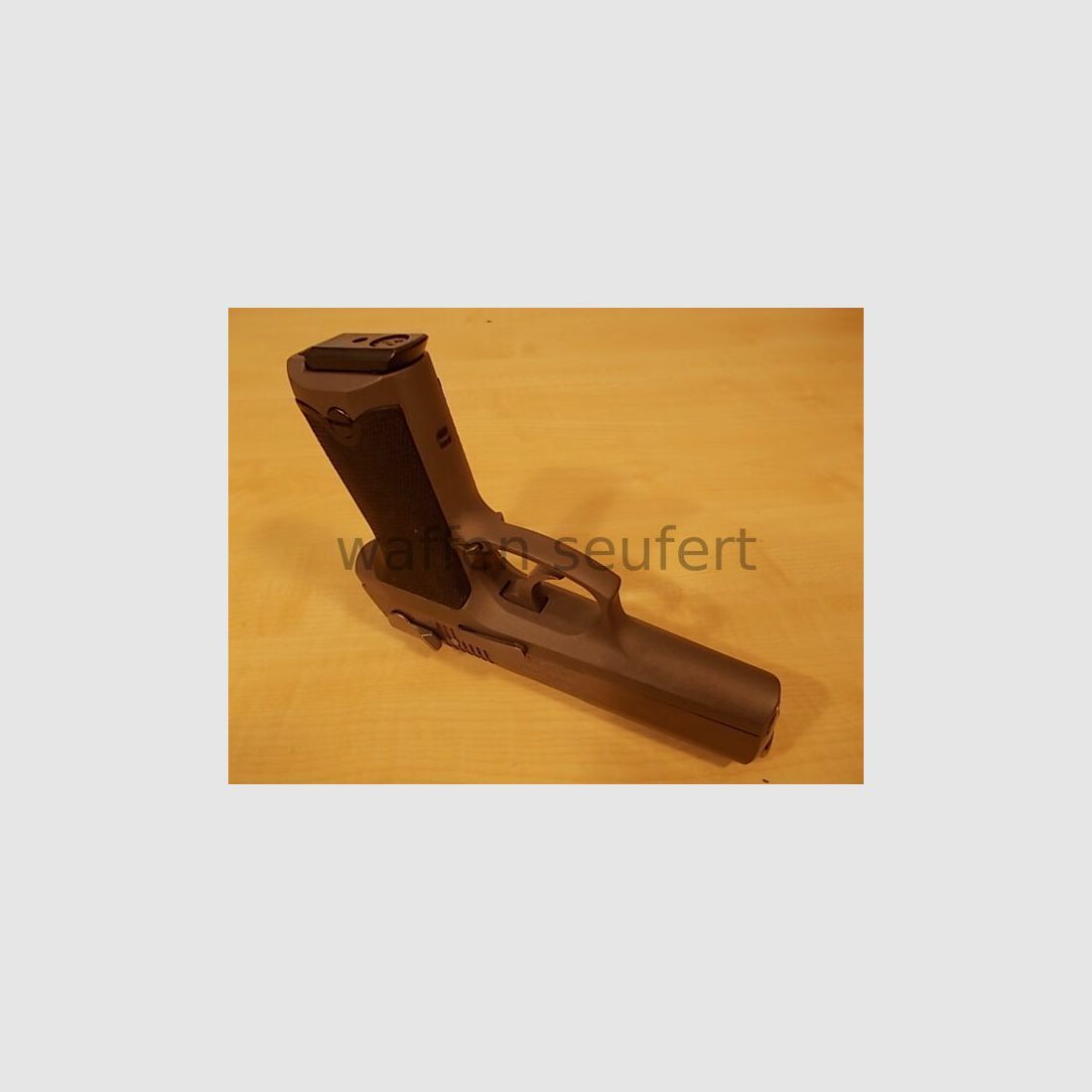 Pistola Ruger P94DC