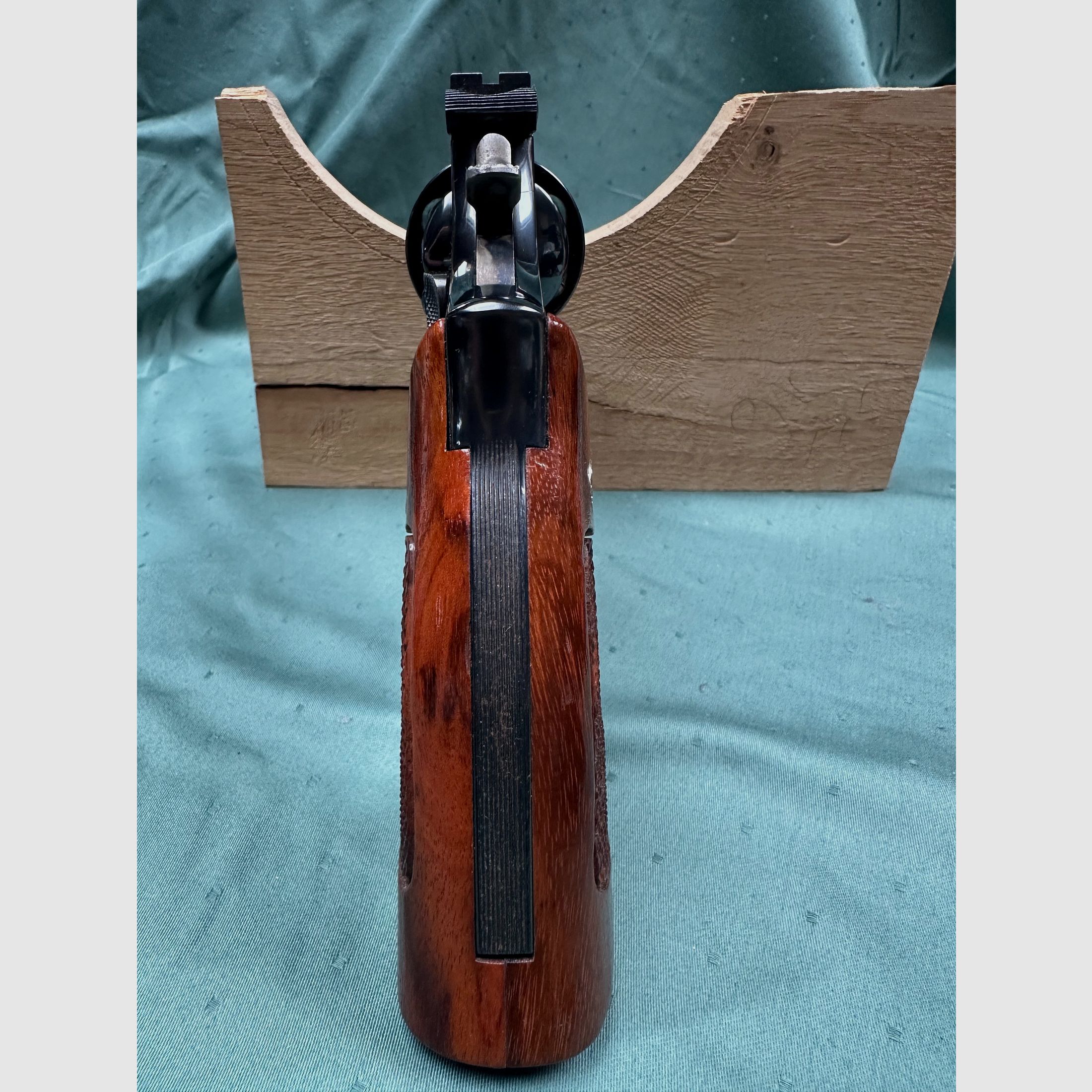 Smith & Wesson Revolver 586 Kaliber 357 Magnum, Bild 4 von 6