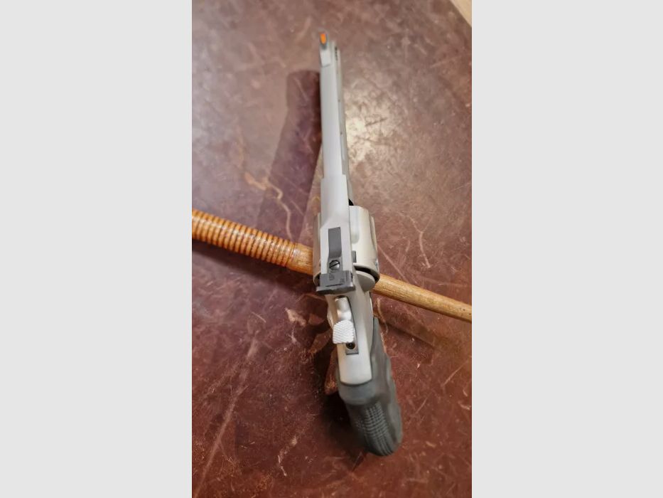 Gebraucht - Revolver Mod.627 "TRACKER" Kal.357 Mag TAURUS, Bild 5 von 6