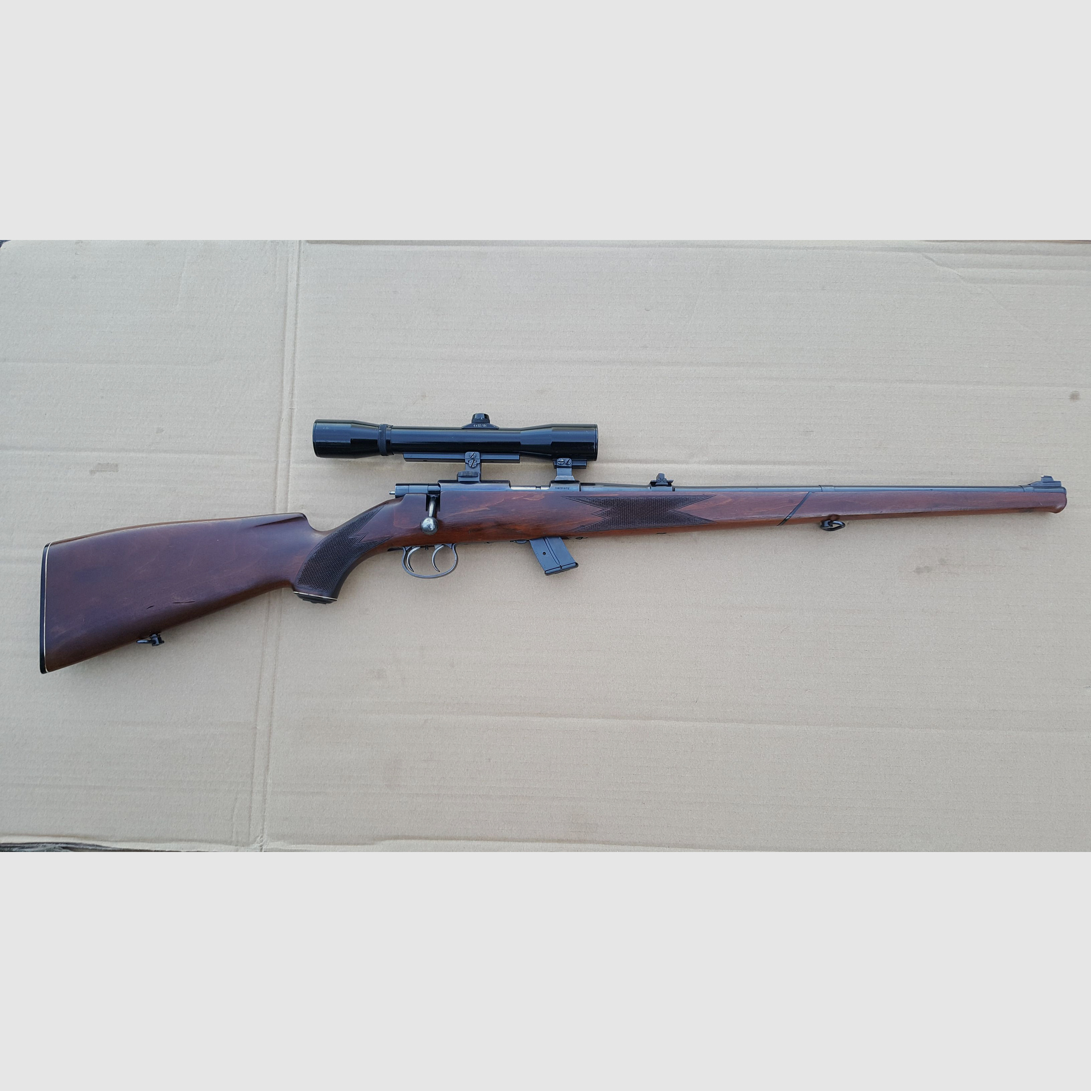 Rep. Büchse Anschütz Mod. 1418 D/St  (Stutzen) Cal.  .22LR