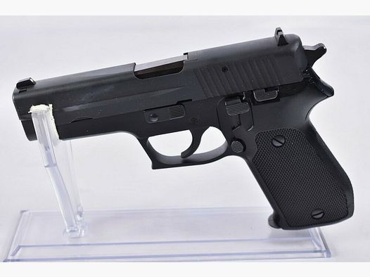 Sig Sauer	 P220