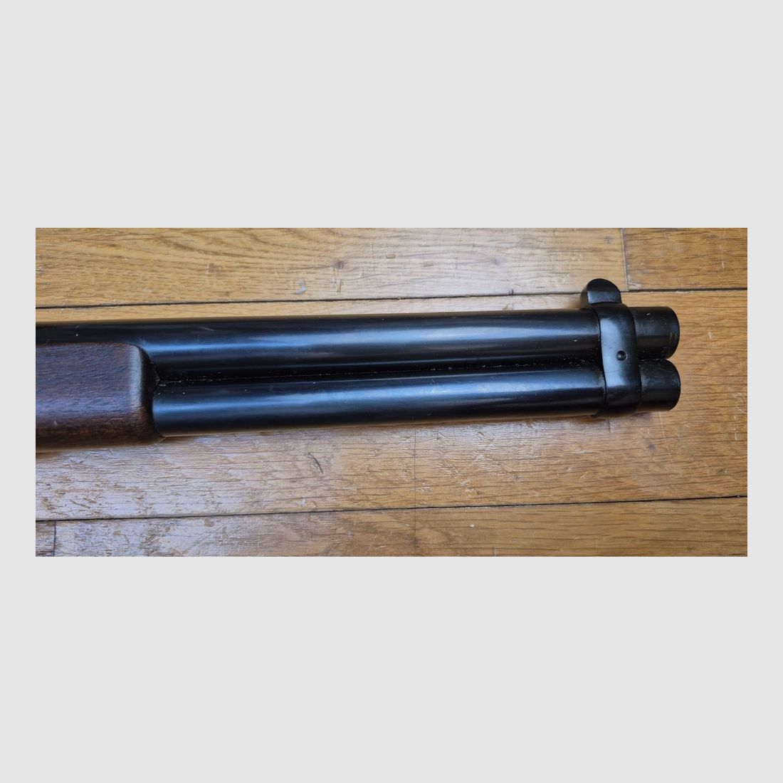 Très belle Winchester 1866 – Modèle Carabine pour Navy Arms – Arme Uberti Made in Italy de 1973 – Cal. 44-40 Win – 9 coups +1 – Excellent état ! – Une des meilleures si ce n&rsquo;est la meilleure reproduction pour le marché US – TBE+ /TBE++, image 10 sur 32