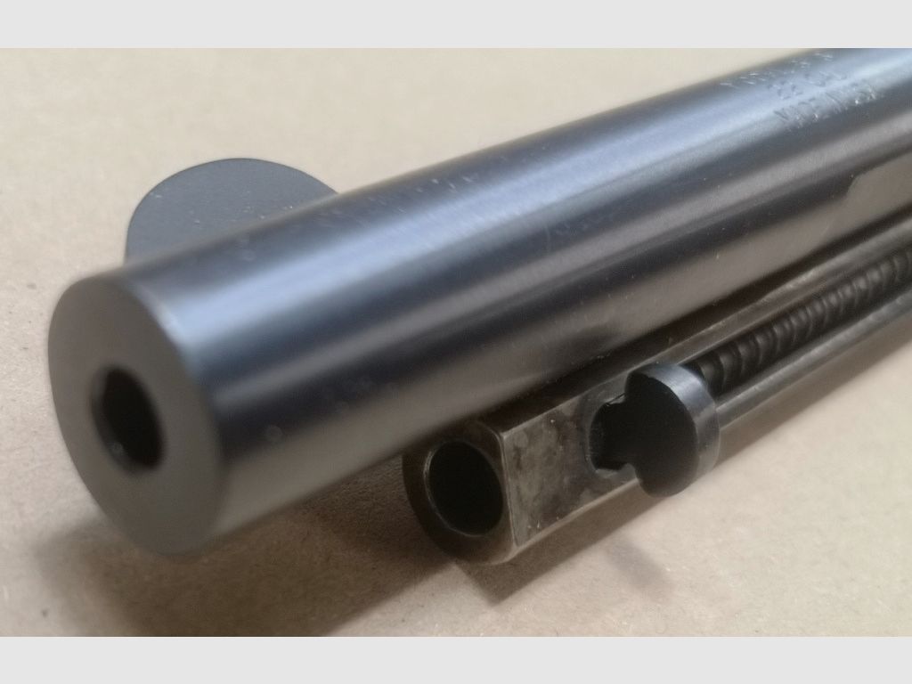 Harrington & Richardson 676 .22lr revolver met verwisselbare trommel .22WMR