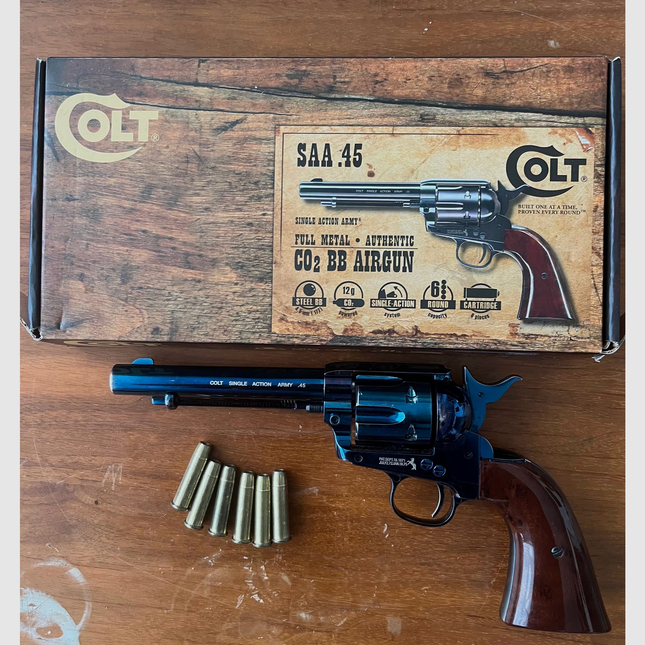 Colt SingleAction Army SAA. 45 Kaliber 4.5 Stahl BB mit Hülsen