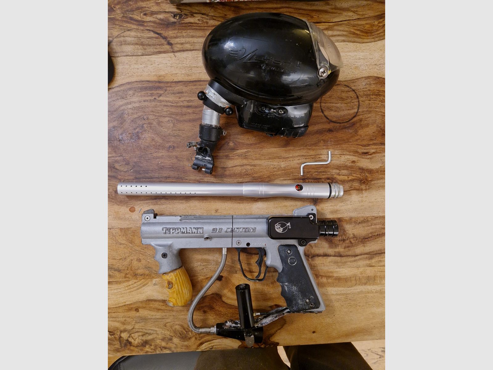 Tippmann 98 Custom mit eKit und Doppeltrigger + eHopper