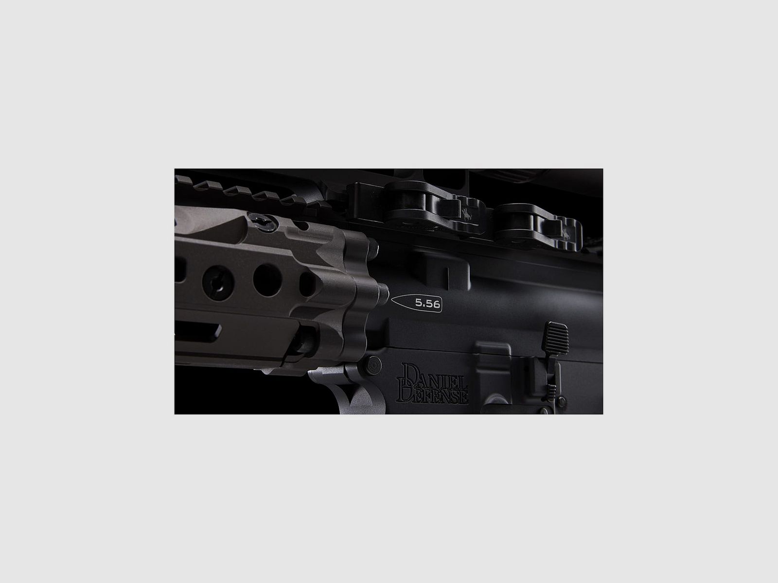 Karabinek Daniel Defense DD4 M4A1 RIII FDE .223 Rem. - 10,3, zdjęcie 5 z 6