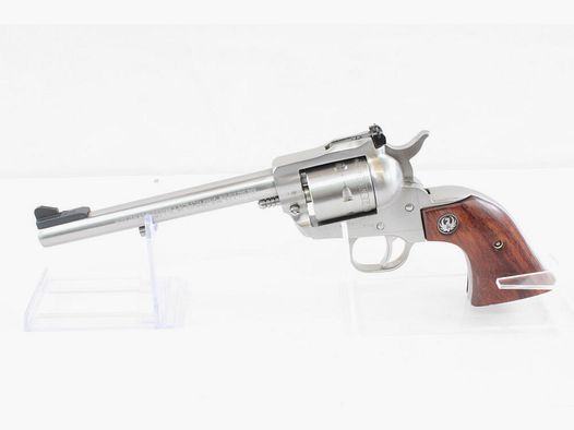 Ruger Revolver New Model Single Six KNR-6 - .22WinMag with interchangeable cylinder .22lr